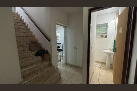 Casa à venda com 320m², 3 quartos e 2 vagasCorredor