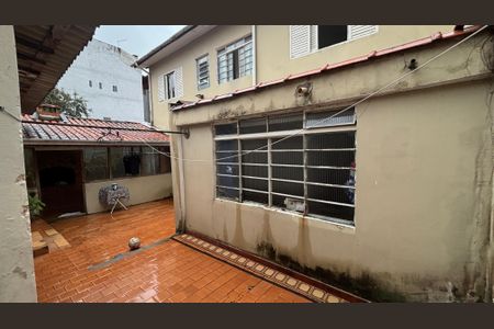 Casa à venda com 320m², 3 quartos e 2 vagasQuintal