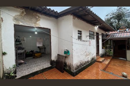 Casa à venda com 320m², 3 quartos e 2 vagasQuintal