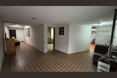 Casa à venda com 320m², 3 quartos e 2 vagasGaragem