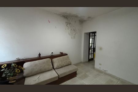 Casa à venda com 320m², 3 quartos e 2 vagasSala de Tv