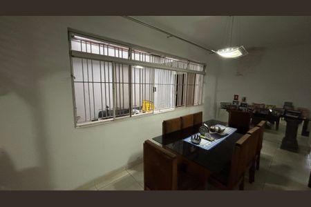 Casa à venda com 320m², 3 quartos e 2 vagasSala de Jantar