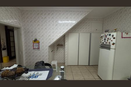 Casa à venda com 320m², 3 quartos e 2 vagasCozinha