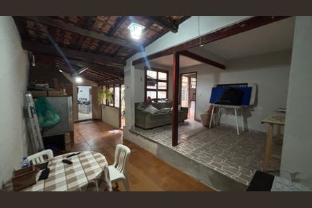 Casa à venda com 320m², 3 quartos e 2 vagasArea de Lazer