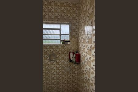 Casa à venda com 320m², 3 quartos e 2 vagasBanheiro