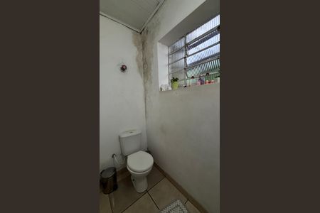 Casa à venda com 320m², 3 quartos e 2 vagasLavabo