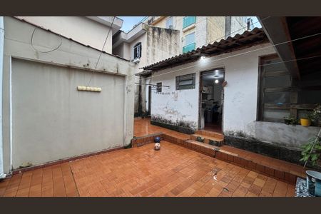 Casa à venda com 320m², 3 quartos e 2 vagasQuintal