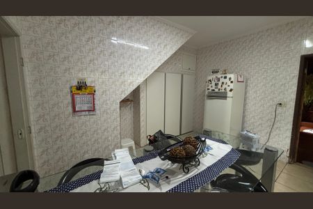 Casa à venda com 320m², 3 quartos e 2 vagasCozinha