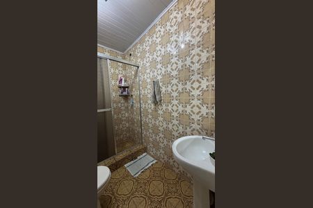 Casa à venda com 320m², 3 quartos e 2 vagasBanheiro da Suíte