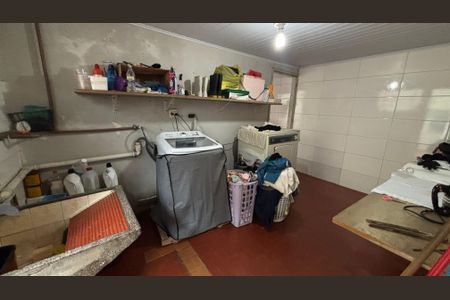 Casa à venda com 320m², 3 quartos e 2 vagasÁrea de Serviço