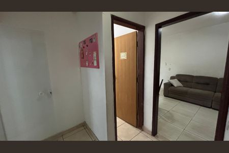 Casa à venda com 320m², 3 quartos e 2 vagasCorredor
