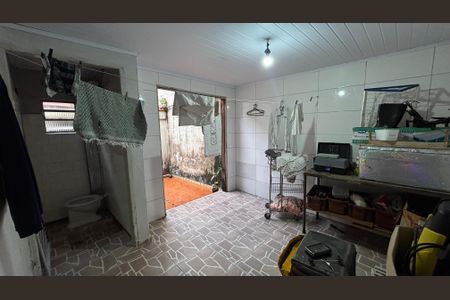 Casa à venda com 320m², 3 quartos e 2 vagasÁrea de Serviço