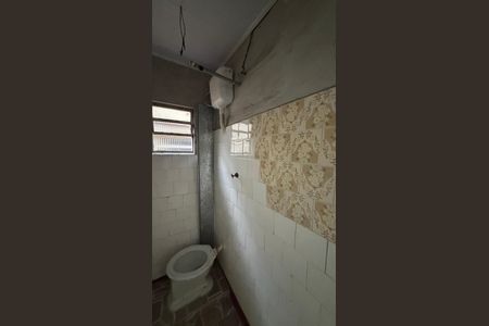 Casa à venda com 320m², 3 quartos e 2 vagasÁrea de Serviço - Banheiro