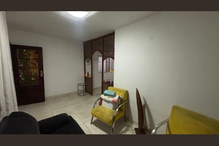 Casa à venda com 320m², 3 quartos e 2 vagasSala 1