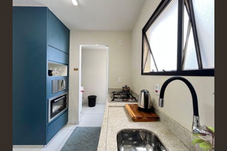 Cozinha de apartamento à venda com 2 quartos, 70m² em Jardim Dom Vieira, Campinas