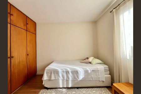 Quarto 2 de apartamento à venda com 2 quartos, 70m² em Jardim Dom Vieira, Campinas