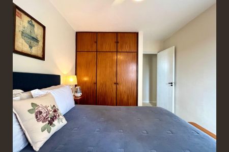 Apartamento à venda com 70m², 2 quartos e 1 vaga Apartamento à venda com 70m², 2 quartos e 1 vagaQuarto 1