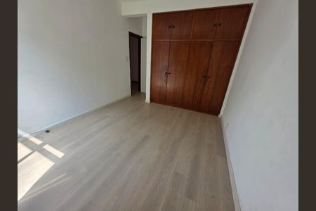 Apartamento à venda com 4 quartos, 160m² em Icaraí, Niterói
