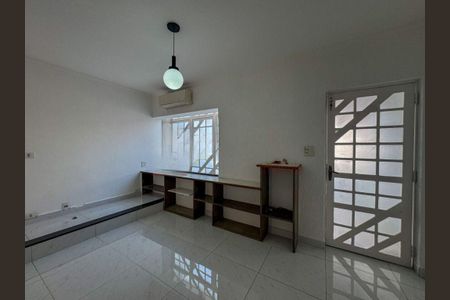 Casa à venda com 3 quartos, 130m² em Brooklin, São Paulo