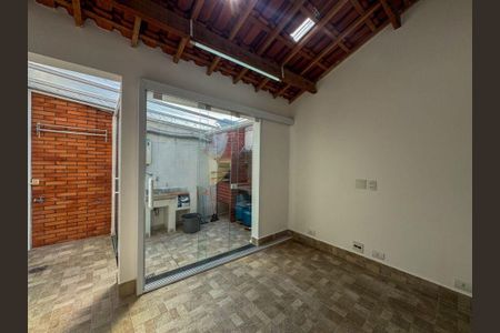 Casa à venda com 3 quartos, 130m² em Brooklin, São Paulo
