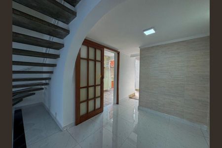 Casa à venda com 3 quartos, 130m² em Brooklin, São Paulo