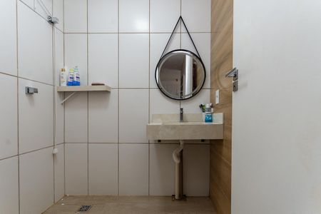 Apartamento para alugar com 37m², 2 quartos e sem vagaBanheiro Social