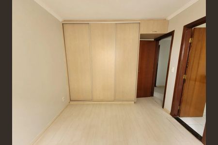 Casa para alugar com 2 quartos, 110m² em Tabajaras, Uberlândia