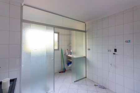 Apartamento para alugar com 63m², 2 quartos e 1 vagaCozinha 