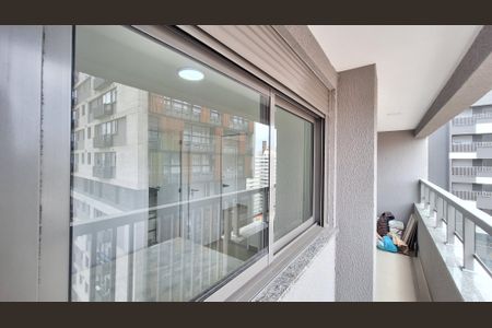 Varanda  de apartamento para alugar com 1 quarto, 30m² em Pompeia, São Paulo
