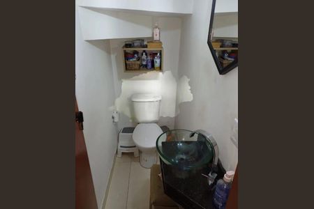 Casa de Condomínio à venda com 3 quartos, 141m² em Penha de França, São Paulo