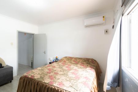 Casa à venda com 242m², 4 quartos e 3 vagas