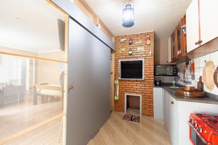 Casa à venda com 242m², 4 quartos e 3 vagas