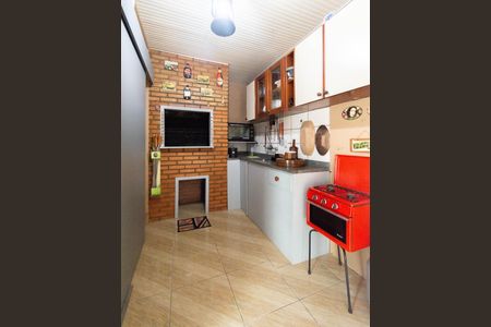 Casa à venda com 242m², 4 quartos e 3 vagas