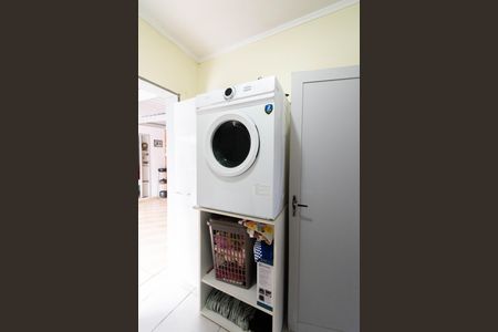 Casa à venda com 242m², 4 quartos e 3 vagas