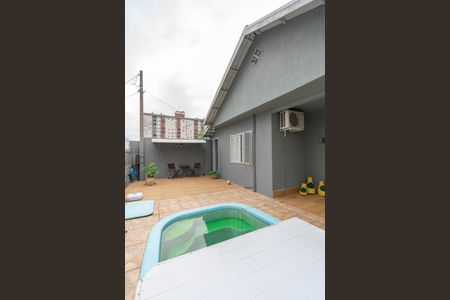 Casa à venda com 242m², 4 quartos e 3 vagas