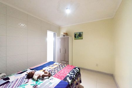 Casa à venda com 242m², 4 quartos e 3 vagas