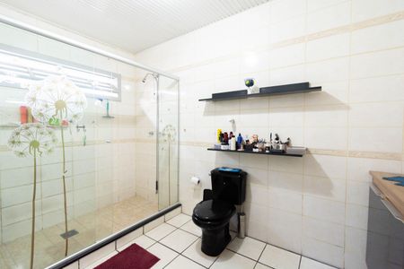 Casa à venda com 242m², 4 quartos e 3 vagas