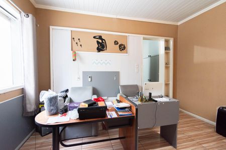 Casa à venda com 242m², 4 quartos e 3 vagas