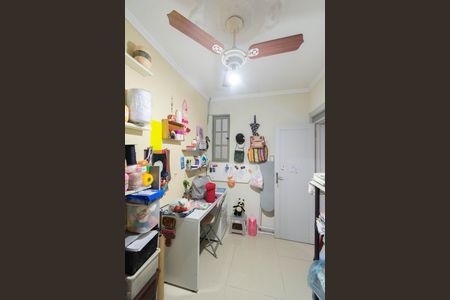 Casa à venda com 242m², 4 quartos e 3 vagas