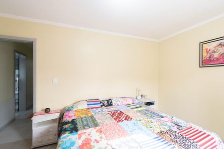 Casa à venda com 242m², 4 quartos e 3 vagas