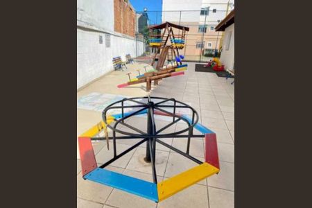 Apartamento para alugar com 43m², 2 quartos e sem vagaPlayground