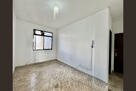 Apartamento à venda com 2 quartos, 48m² em Nova Cachoeirinha, Belo Horizonte