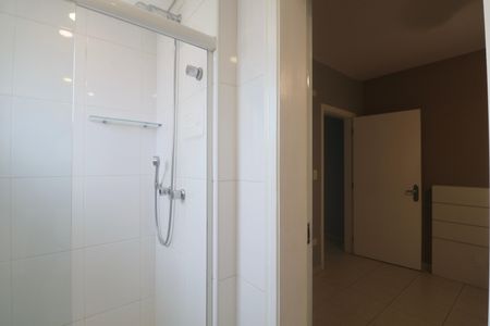 Apartamento para alugar com 114m², 3 quartos e 2 vagas Apartamento para alugar com 114m², 3 quartos e 2 vagasBanheiro Suíte