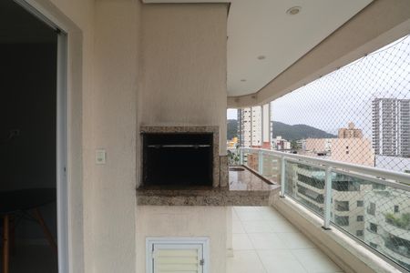 Apartamento para alugar com 114m², 3 quartos e 2 vagas Apartamento para alugar com 114m², 3 quartos e 2 vagasVaranda