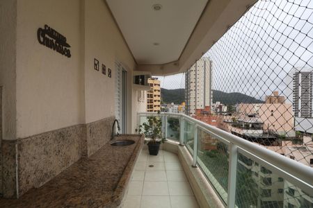 Apartamento para alugar com 114m², 3 quartos e 2 vagas Apartamento para alugar com 114m², 3 quartos e 2 vagasVaranda