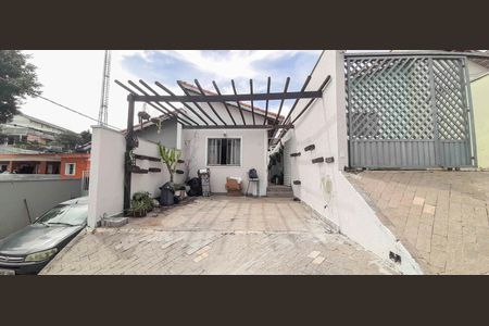 Casa de condomínio para alugar com 60m², 2 quartos e 1 vagaFachada da Casa