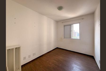 Apartamento à venda com 3 quartos, 63m² em Jardim Caner, Taboão da Serra