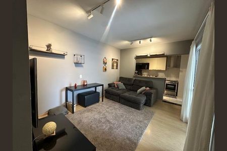 Apartamento à venda com 2 quartos, 80m² em Empresarial 18 do Forte, Barueri