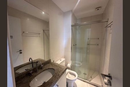Apartamento à venda com 2 quartos, 80m² em Empresarial 18 do Forte, Barueri