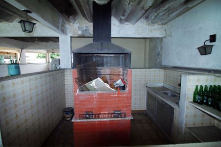 Casa à venda com 240m², 4 quartos e 3 vagasChurrasqueira